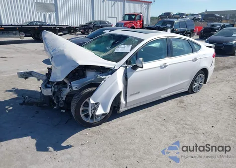 2019 Ford Fusion Hybrid Se z USA, uszkodzony, nr VIN 3FA6P0LU4KR273472